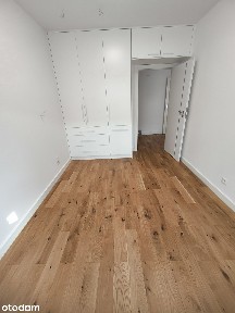 Jasne 2 pokojowe mieszkanie z balkonem