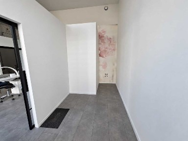 ODSTĄPIĘ w pełni wyposażony LOKAL USŁUGOWY - branża beauty. Lublin, ul. Nałęczowska 18a.