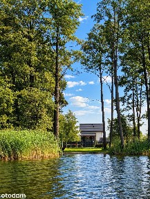 DOM DZIAŁKA Z LINIĄ BRZEGOWĄ JEZIORA + PRYWATNA PLAŻA + WYPOSARZENIE