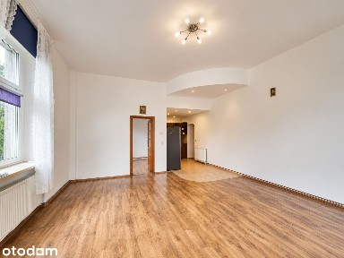 LEŚNICA | BALKON | 54 m² | I PIĘTRO | KAMIENICA | PIWNICA