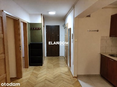 Skwer Wyszyńskiego, 48 m², 3700 zł + media
