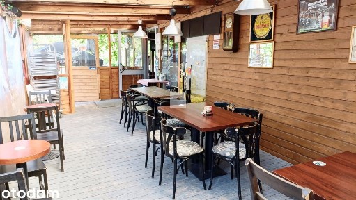 Lokal na sprzedaż, Czernica