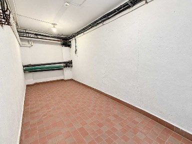 Lokal usługowo-magazynowy na wynajem Łódź Teofilów | 15,7 m² | Wersalska 47/75 | Winda | Recepcja | Siła