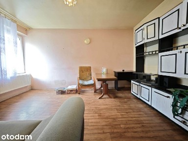 1 Piętro, DO Remontu Z Komórką 20 M2