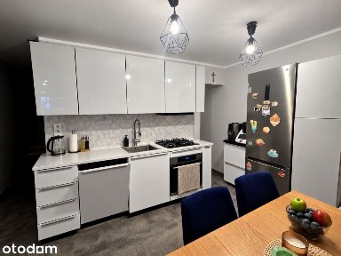 Dom, 81 m², Wałbrzych