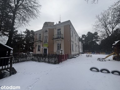 Budynek w centrum Otwocka na szkołę, przedszkole