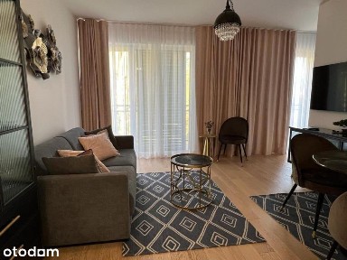 Apartament nad morzem * Świnoujście •Matejki 17• przy zabytkowym parku