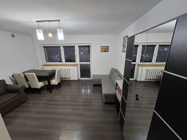 Sadyba ul. Idzikowskiego, kawalerka z balkonem I widną kuchnią