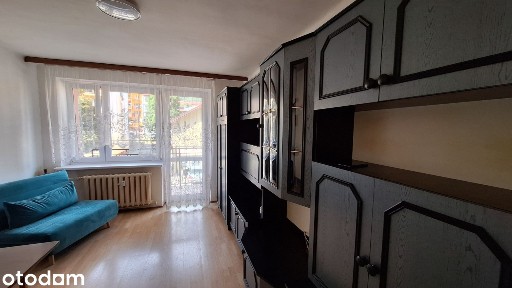 Mieszkanie blisko rynku na pierwszym piętrze z balkonem w Ustrzykach