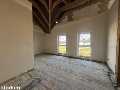 Lokal usługowy 99 m² na wynajem | Lutynia | luty 2027 | główna ulica