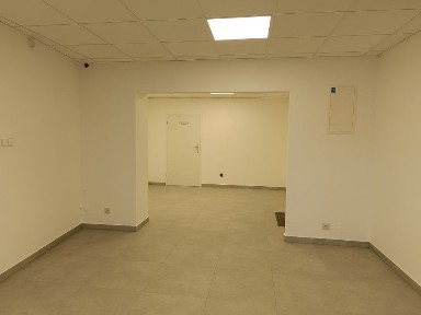 Wynajmę lokal handlowo usługowo biurowy - 60m2