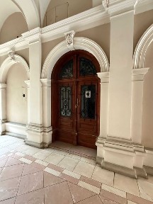 Kraków - ul. Karmelicka - parter - lokal użytkowy - 5 pokoi - 148 m2