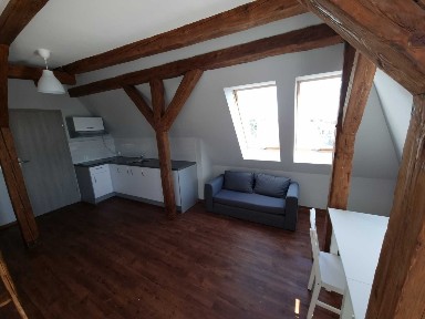 Wynajmę mieszkanie 2 poziomowe w centrum Opola ul. Armii Krajowej/Dubois