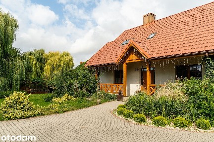 Wyjątkowy dom z duszą | 4038 m² działki | Stajnia i piękny ogród
