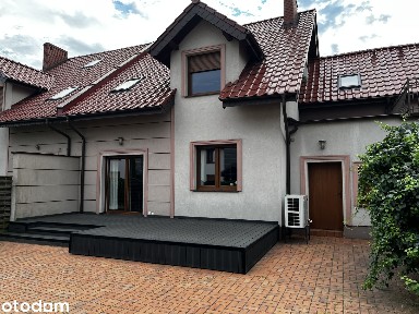 Przestronny dom w Wieruszowie z garażem