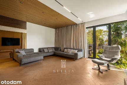 Luksusowy apartament z ogrodem