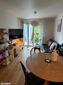 Nowoczesne 3 pokoje z wyspą kuchenną i 2 łazienkami | Aroma Park