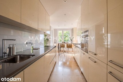 Apartament z widokiem na panoramę Warszawy