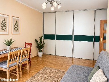 Przestronne 2 pokojowe mieszkanie z balkonem i komórką