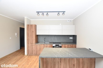 Zadbane 2pok.miesz.+balkon+winda JEŻYCE ZAJEZDNIA ul.Zwierzyniecka28