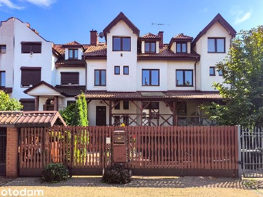 Dom 299,8 m² na Gocławku | garaż 45,7 m² | tarasy i ogród