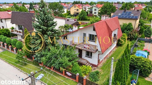 Dom 123 m² z wysokim salonem i ogrodem - Ostrowiec Świętokrzyski