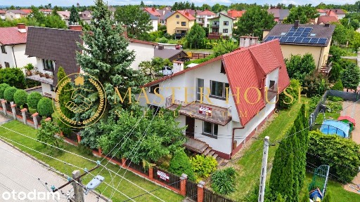 Dom 123 m² z wysokim salonem i ogrodem - Ostrowiec Świętokrzyski