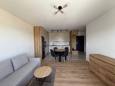 Ul. Banacha - nigdy niezamieszkałe, 2 pokoje, balkon, garaż, budynek 2026, tramwaj
