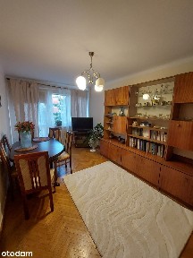 2 pokoje z dużym balkonem w Starachowicach/ do zamieszkania