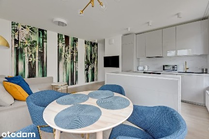 Nowoczesny apartament z 2 sypialniami + miejsce parkingowe