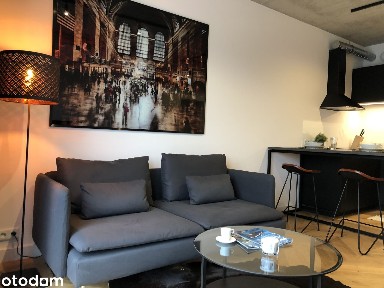 Przestronny apartament w nowoczesnej inwestycji przy ulicy Rakowickiej