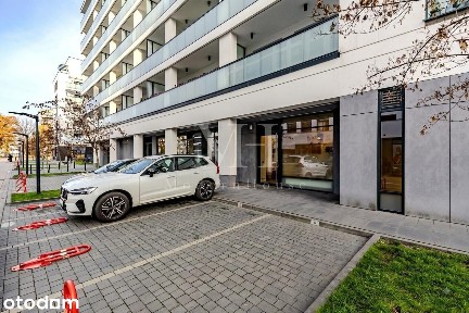 Lokal na Sprzedaż na Woli pod Twój Bizens!