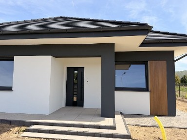 NOWY LOKAL MIESZKALNY 132 m² | DZIAŁKA 653,5 m² | GARAŻ | 749 999 zł