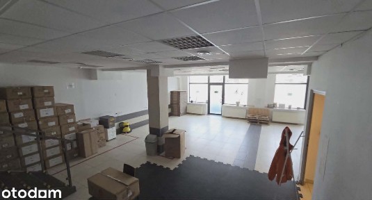 Lokal użytkowy, parter biurowca, na dowolną działalność
