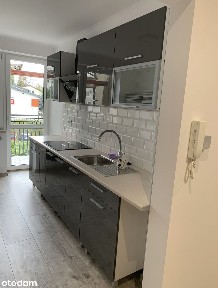 Dom 350 m² w Wołominie pod Działalność -15 Pokoi-Al. Niepodległości