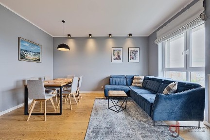 Do wynajęcia 2 pokojowe mieszkanie o pow. 60,10 m2, 8 piętro, Lokal zlokalizowany w samym sercu miasta w apartamentowcu Ilumino