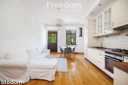 3 pokoje | dwustronne | balkon