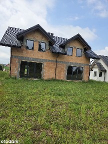 Dom w zabudowie bliźniaczej w Czechowicach-Dziedzicach