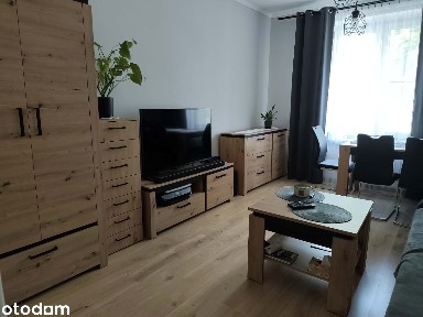 Na sprzedaż: 2-pokojowe mieszkanie w dobrej lokalizacji