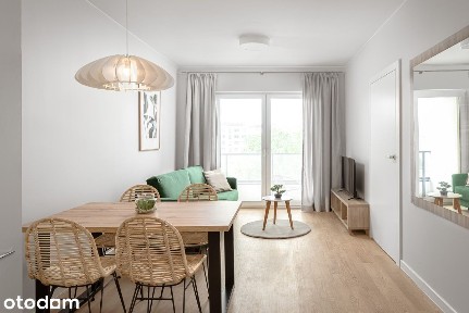 Wyjątkowe 2 pokojowe z balkonem.