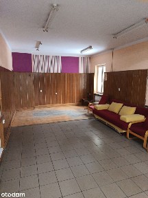 Lokal na parterze w kamienicy, 72 m²