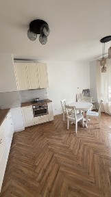 Komfortowe mieszkanie z ogródkiem przy CH Promenada, ul. Optyków