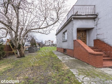Dom w Regułach z dużą działką 1833 m2