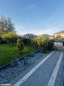 Przytulny szeregowiec z klimatyzacją w dobrej lokalizacji