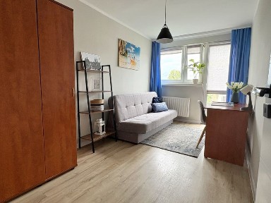 Bezpośrednio - 4 osobne POKOJE, 71 m², SZCZEPIN, Robotnicza / Plac Strzegomski
