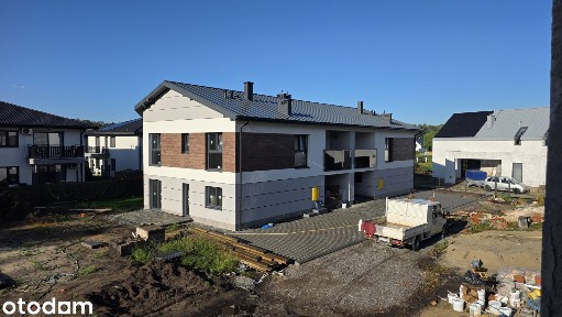 Narożny segment-Alternatywa dla domu|93 m²+strych40m²|ogród|2 parkingi