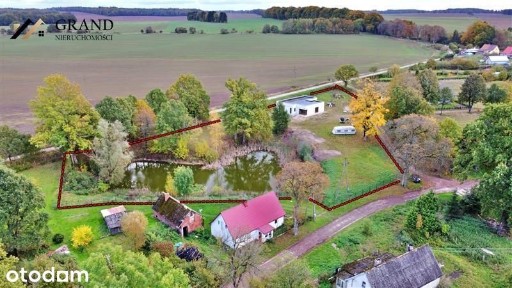 Dom wolnostojący nad stawem- Nacław