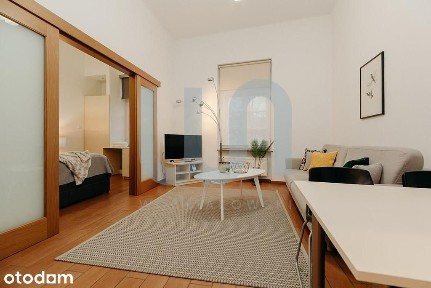 2 pokoje | 45 m² | Krakowskie Przedmieście |