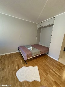 Wola Tower, centrum, przestronne 40m2, zamknięty teren