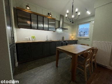 Mieszkanie 2-pok. w Mokotowie z balkonem i garażem